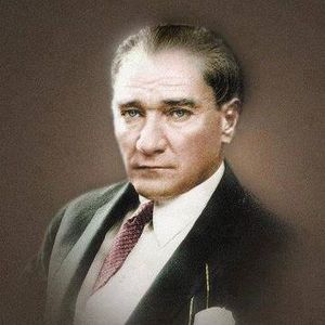 Meet your Posher, Lale